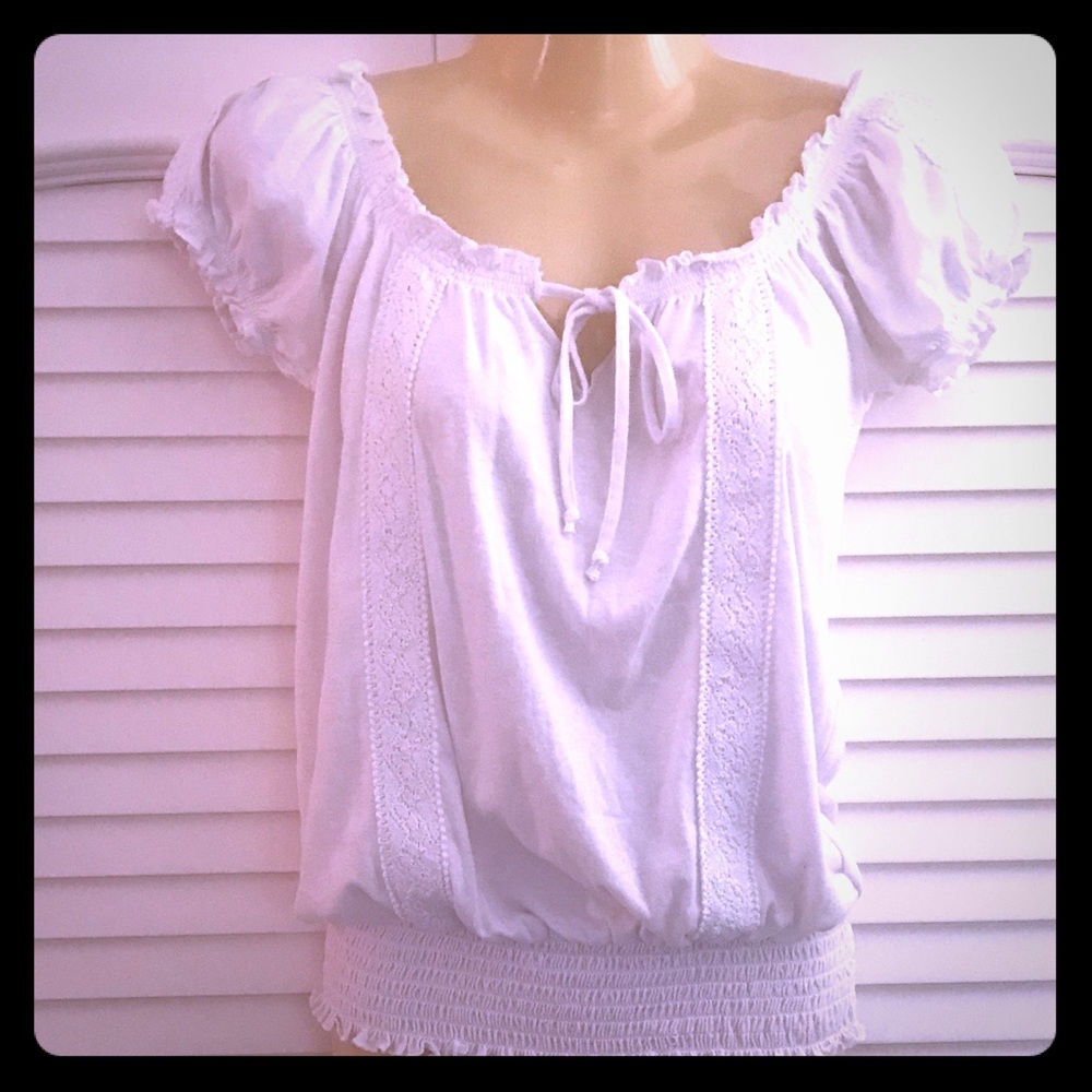 White short sleeve prairie top